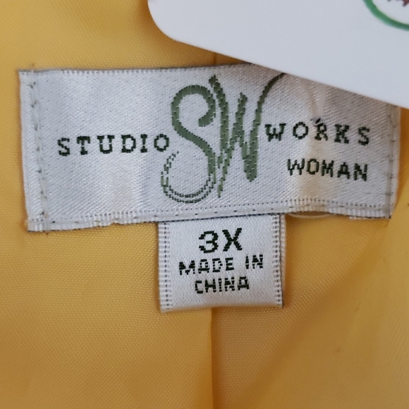 Studio works woman yellow 3X jacket - Picture 5 of 5